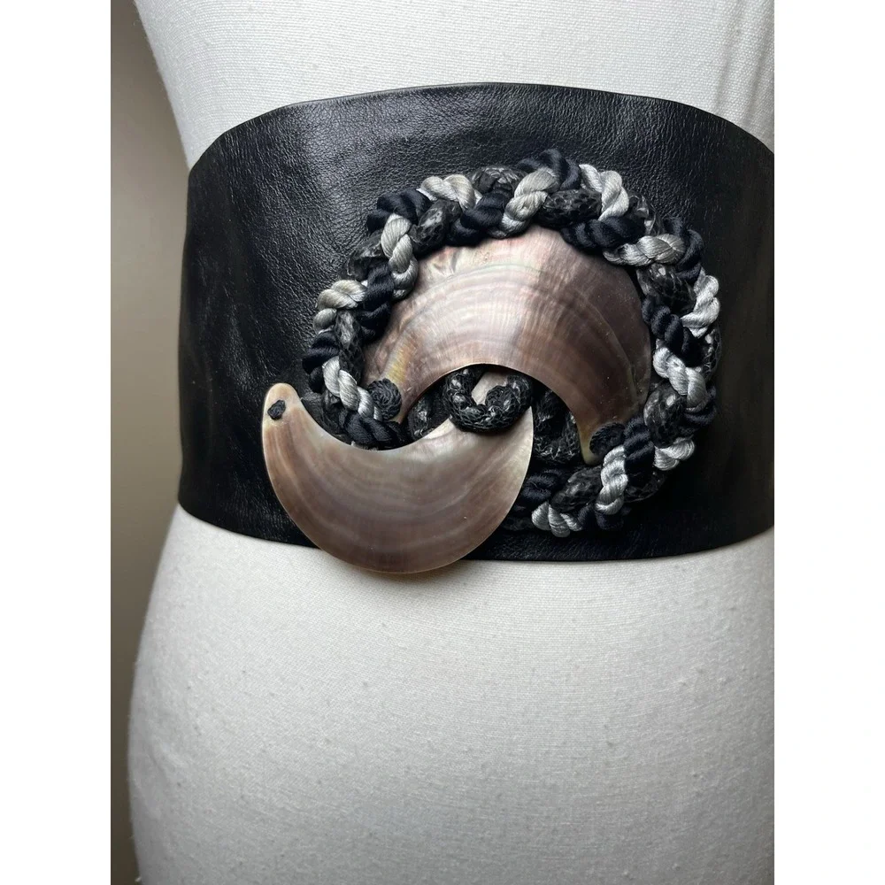 Cora Jacobs 1st Golden Shell Awardee Leather Wrap Belt Black Shell 28